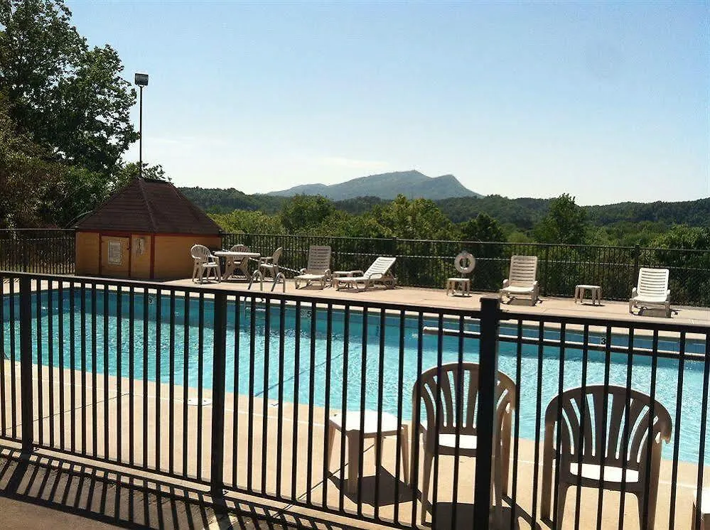 Howard Johnson By Wyndham 3*