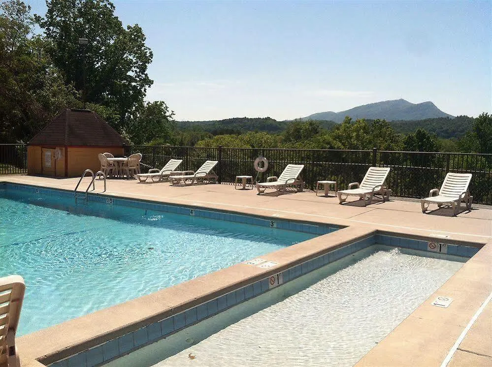 Howard Johnson By Wyndham 3*