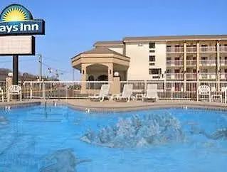 Days By Wyndham Apple Valley Pigeon Forge/sevierville Motel Sevierville