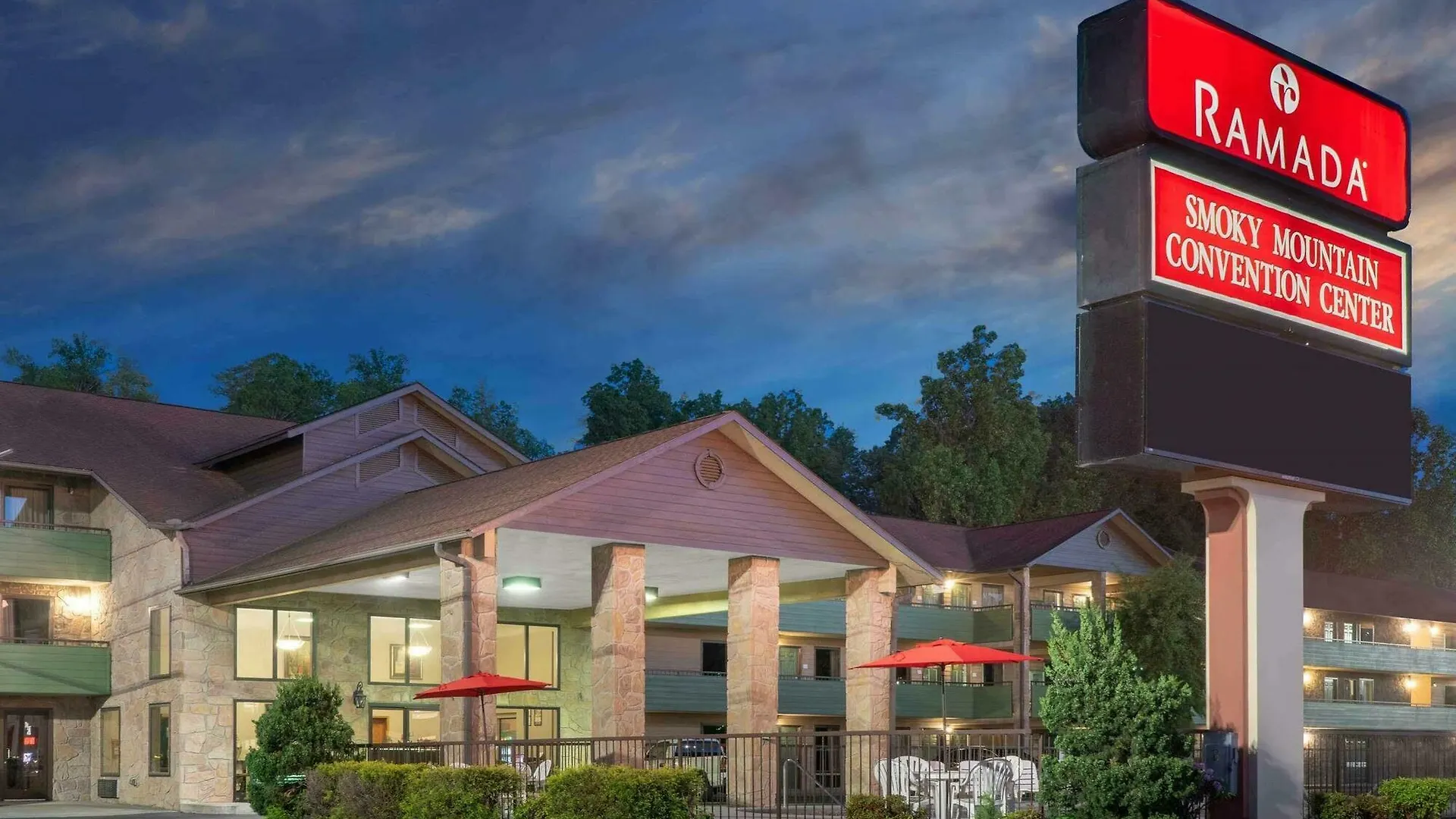 Days By Wyndham South Hotel 2*