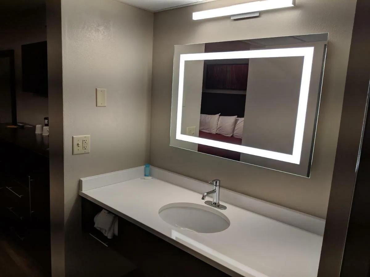 Riverside Tower 4* 鸽子谷