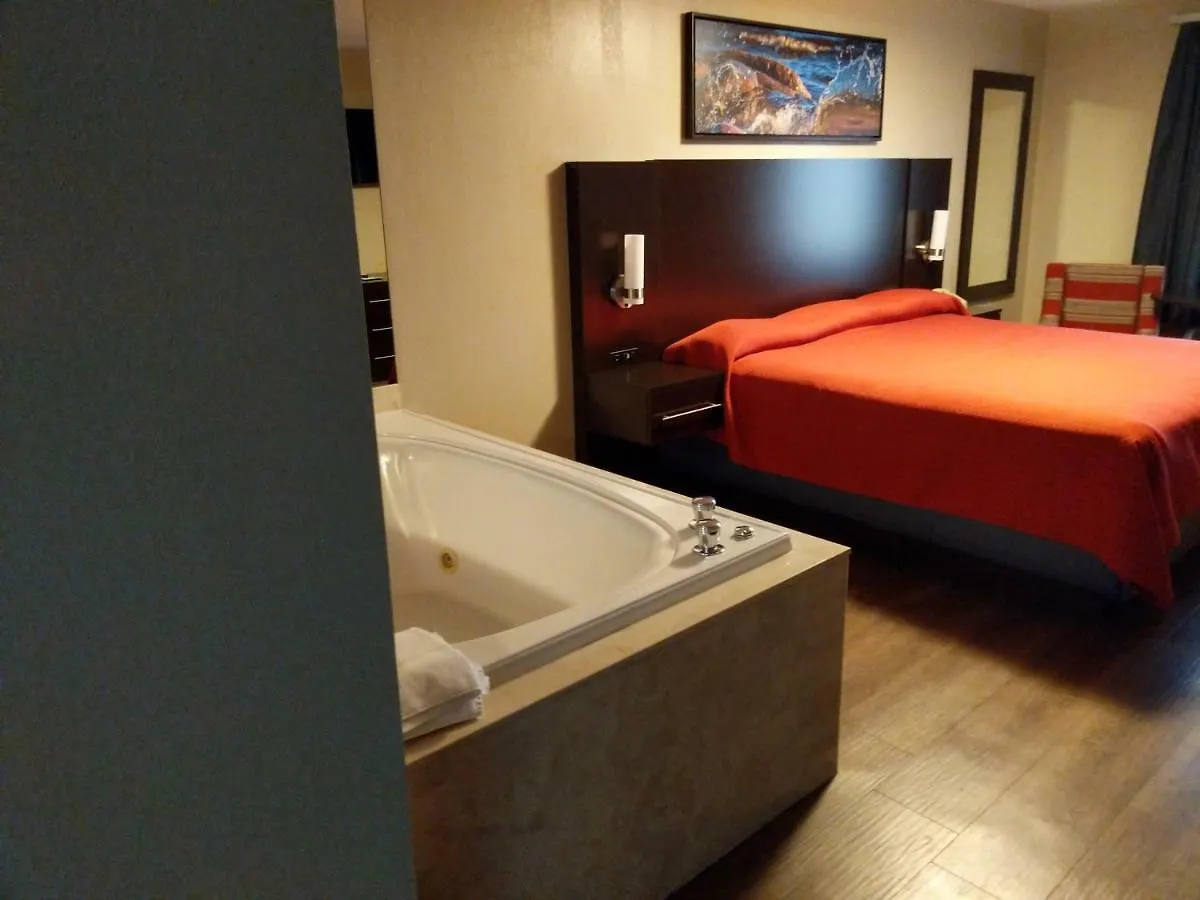 Riverside Tower 酒店 鸽子谷