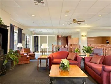 Ramada By Wyndham North Hotel 3*