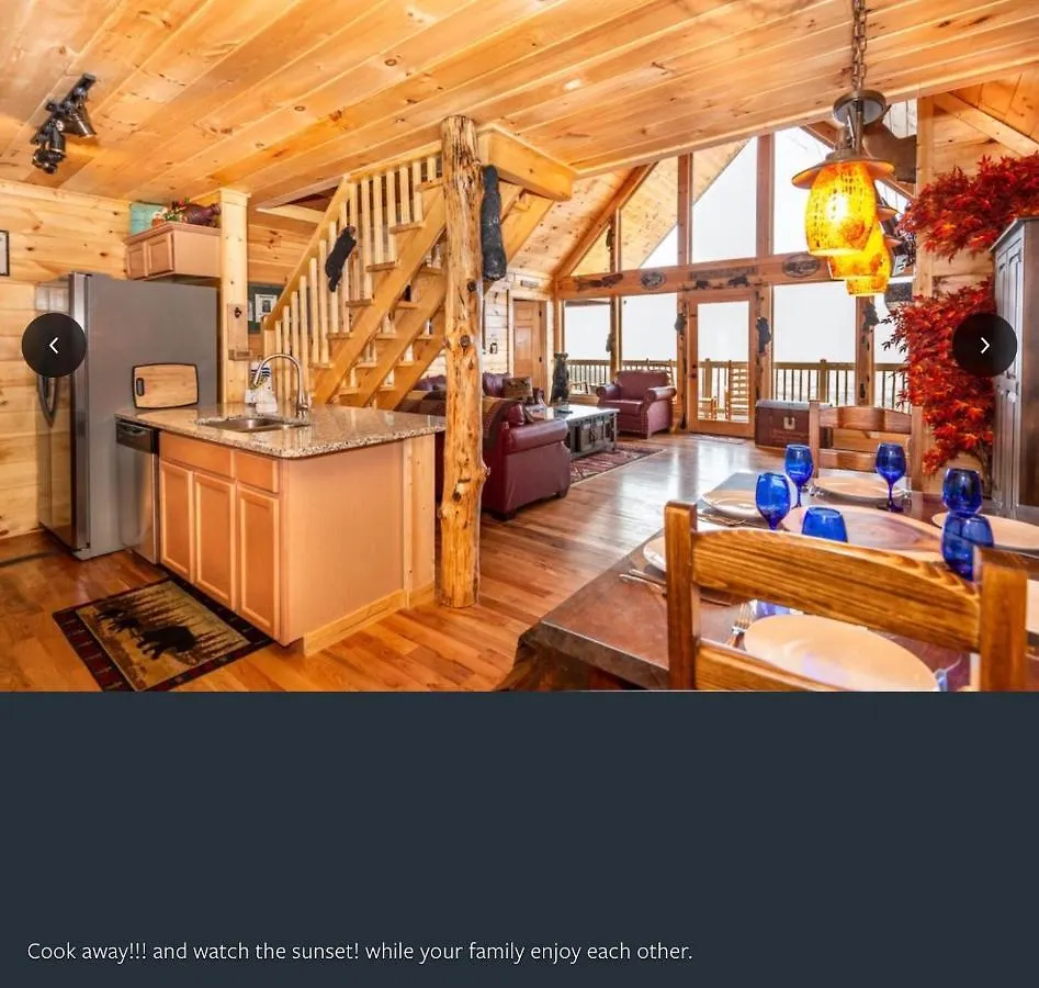 Holiday home Sully's Mountain Retreat - Million Dollar View!!