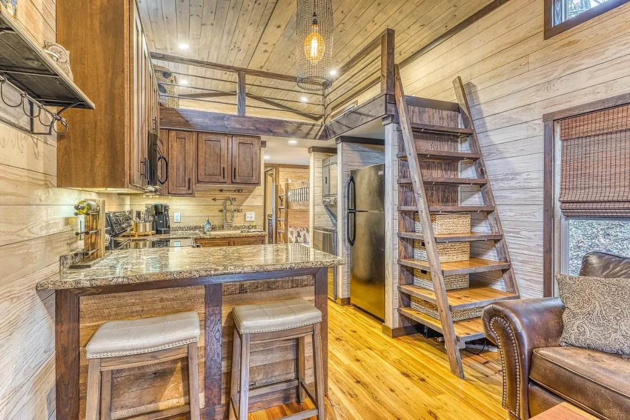 بيت للعطل Smoky Mountain Tiny بيدجن فورج