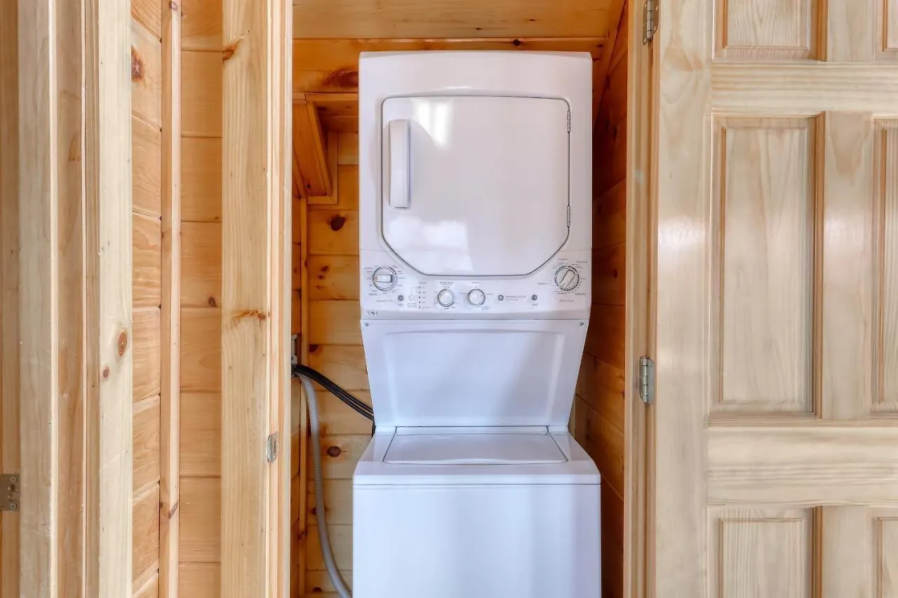 Holiday home Lances Loft Pigeon Forge