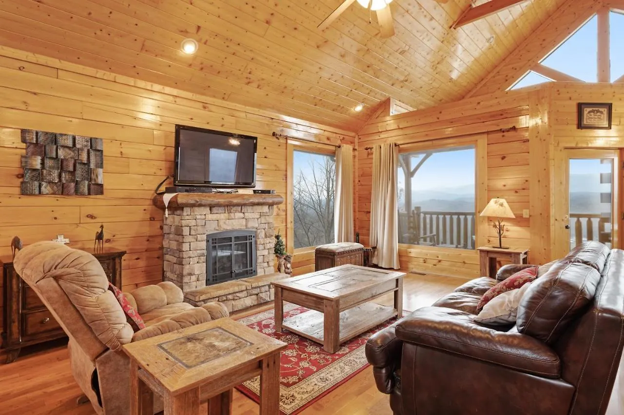 Avalon Mist * Pigeon Forge