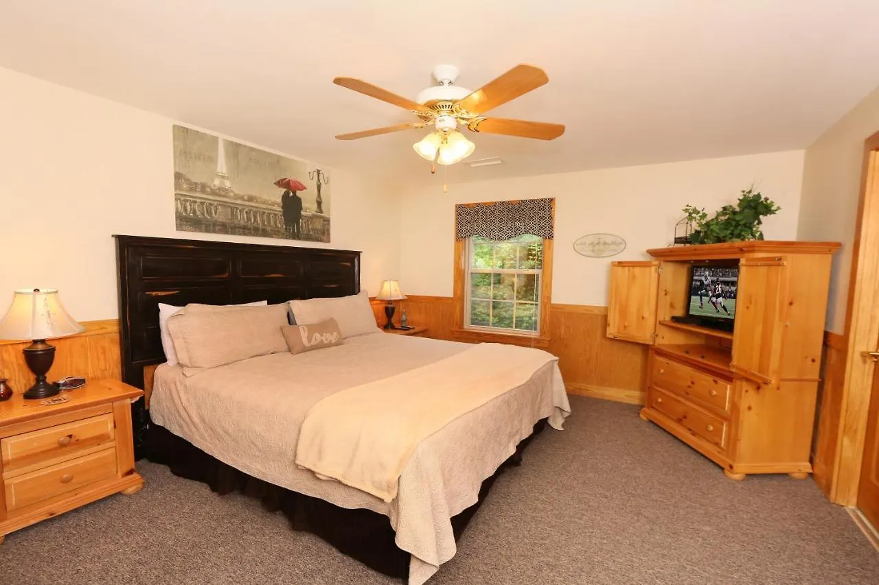 Walnut Grove #2 Chalet Pigeon Forge