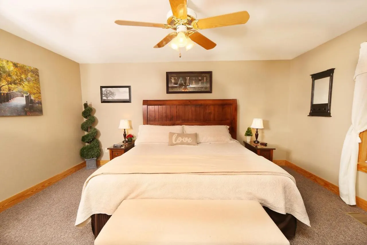 Pinnacle View 7c Apartment