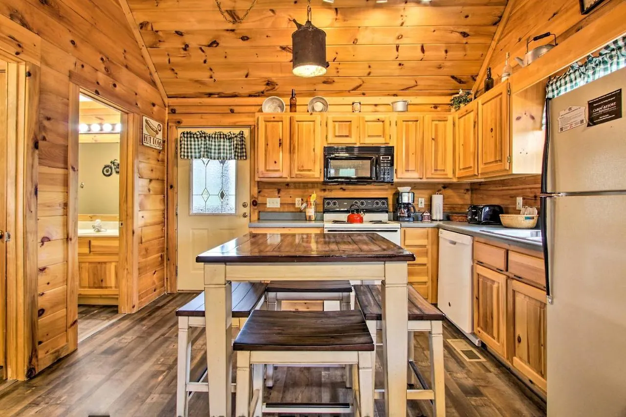 Σπίτι διακοπών With Hot Tub And Mountain Views! *