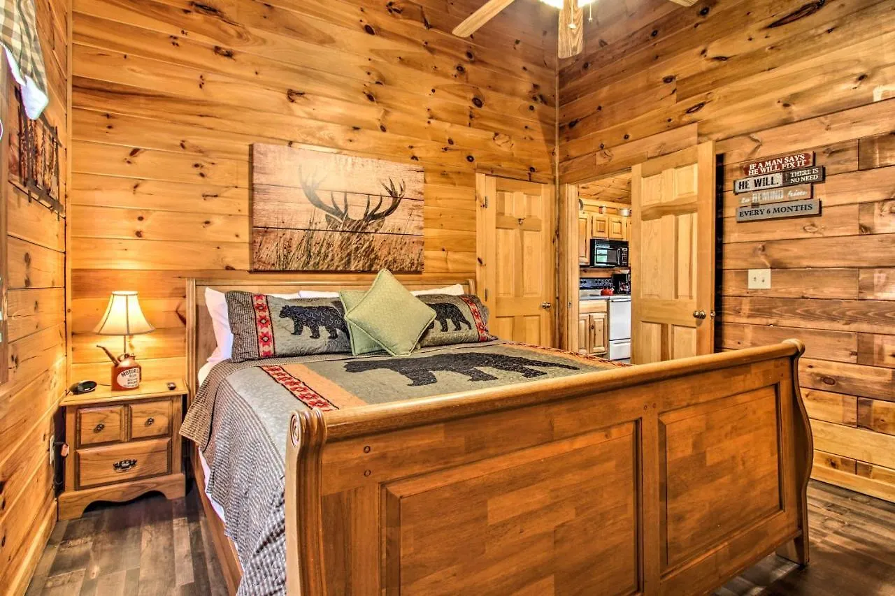 Σπίτι διακοπών With Hot Tub And Mountain Views! Pigeon Forge
