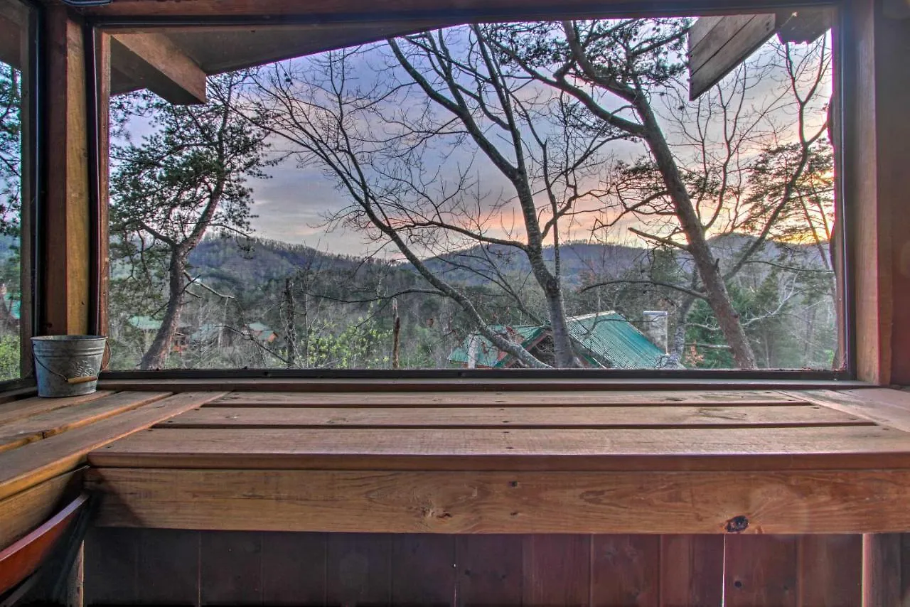 Σπίτι διακοπών With Hot Tub And Mountain Views! Pigeon Forge